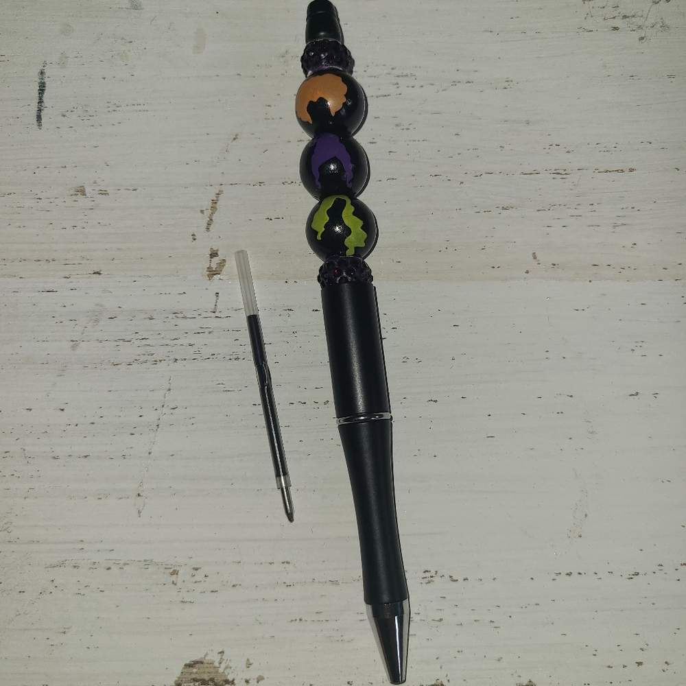 New Hocus Pocus pen with refill